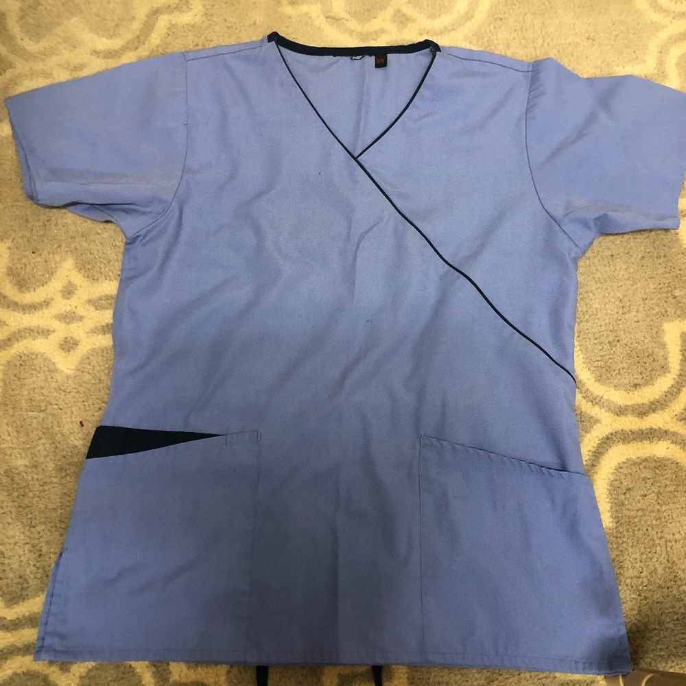 Women's Medical Scrub Shirt